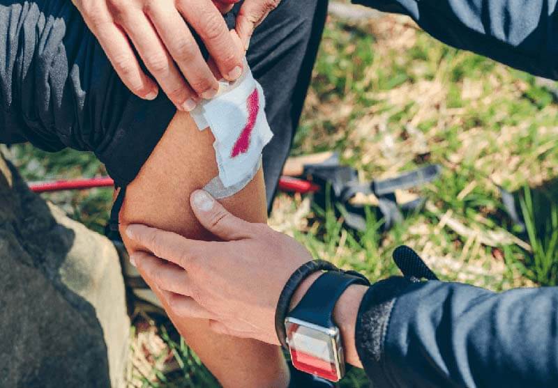 5 Outdoor First Aid Tips, What to do in an Emergency Outdoors
