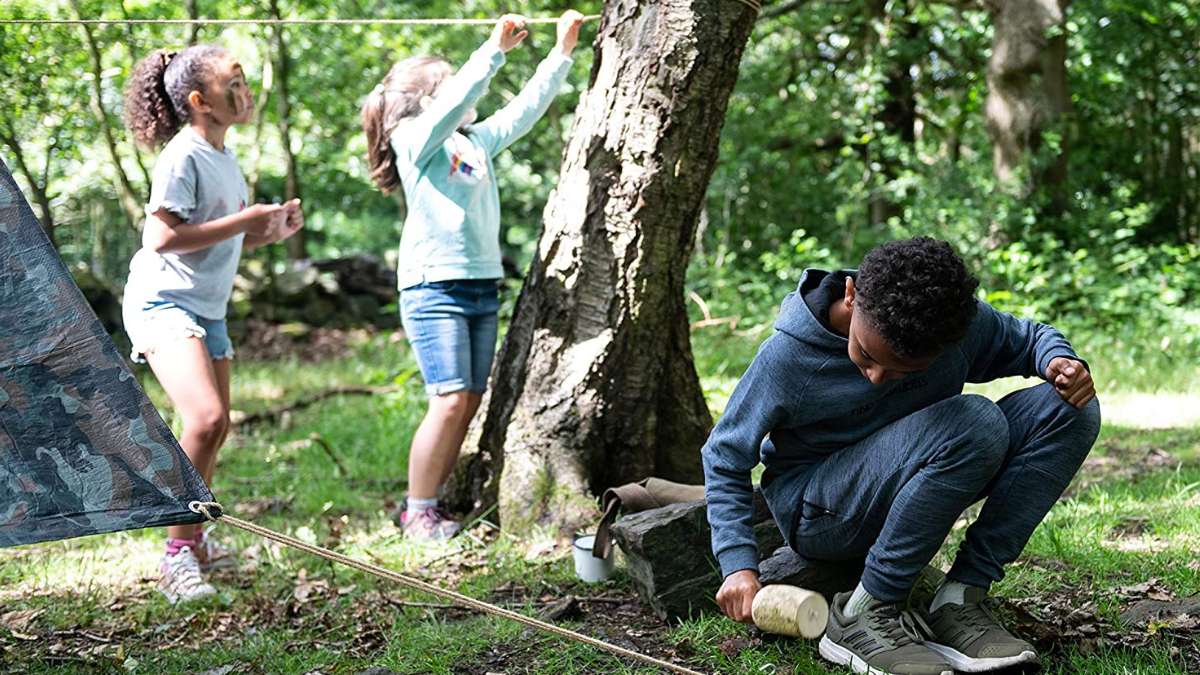 Den Building Kits And Ideas, How To Build A Den Outside